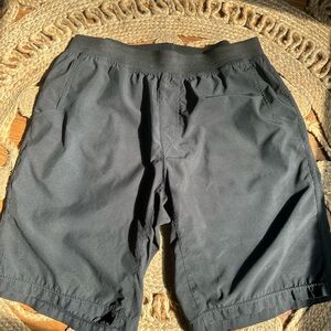 Men's Prana Black Shorts Large